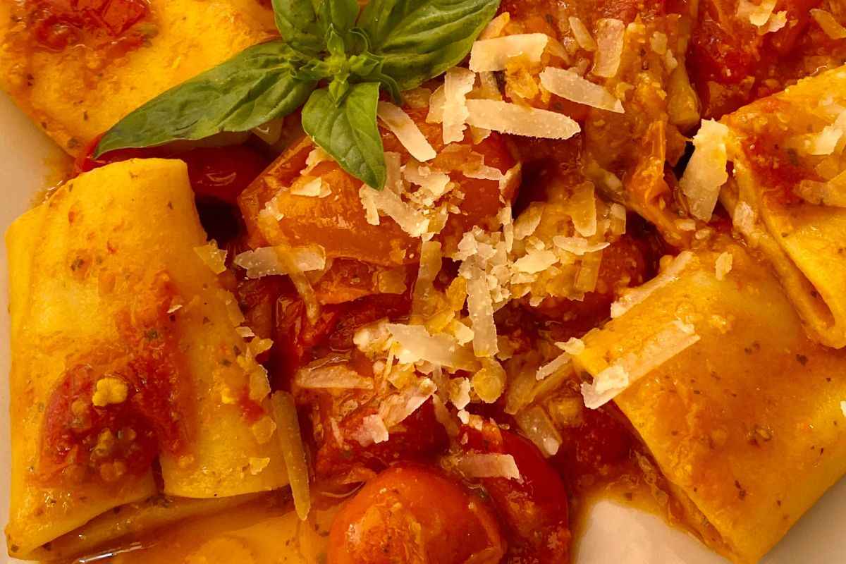 paccheri al pomodoro