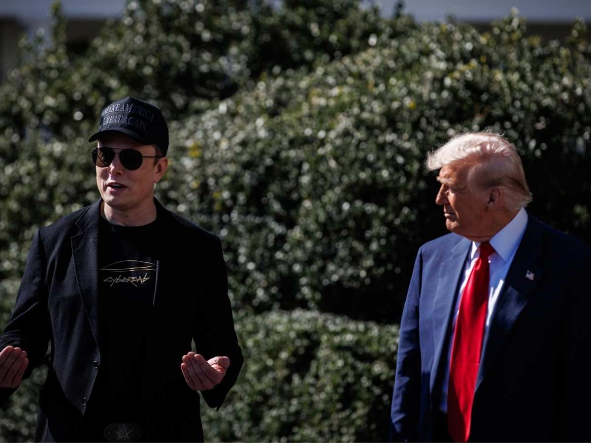 Elon Musk e Donald Trump prima dell'insediamento del presidente Usa