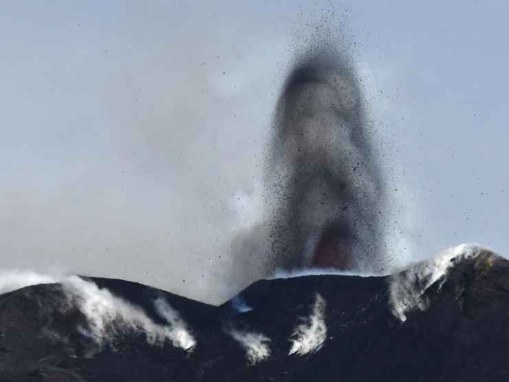 Etna erutta