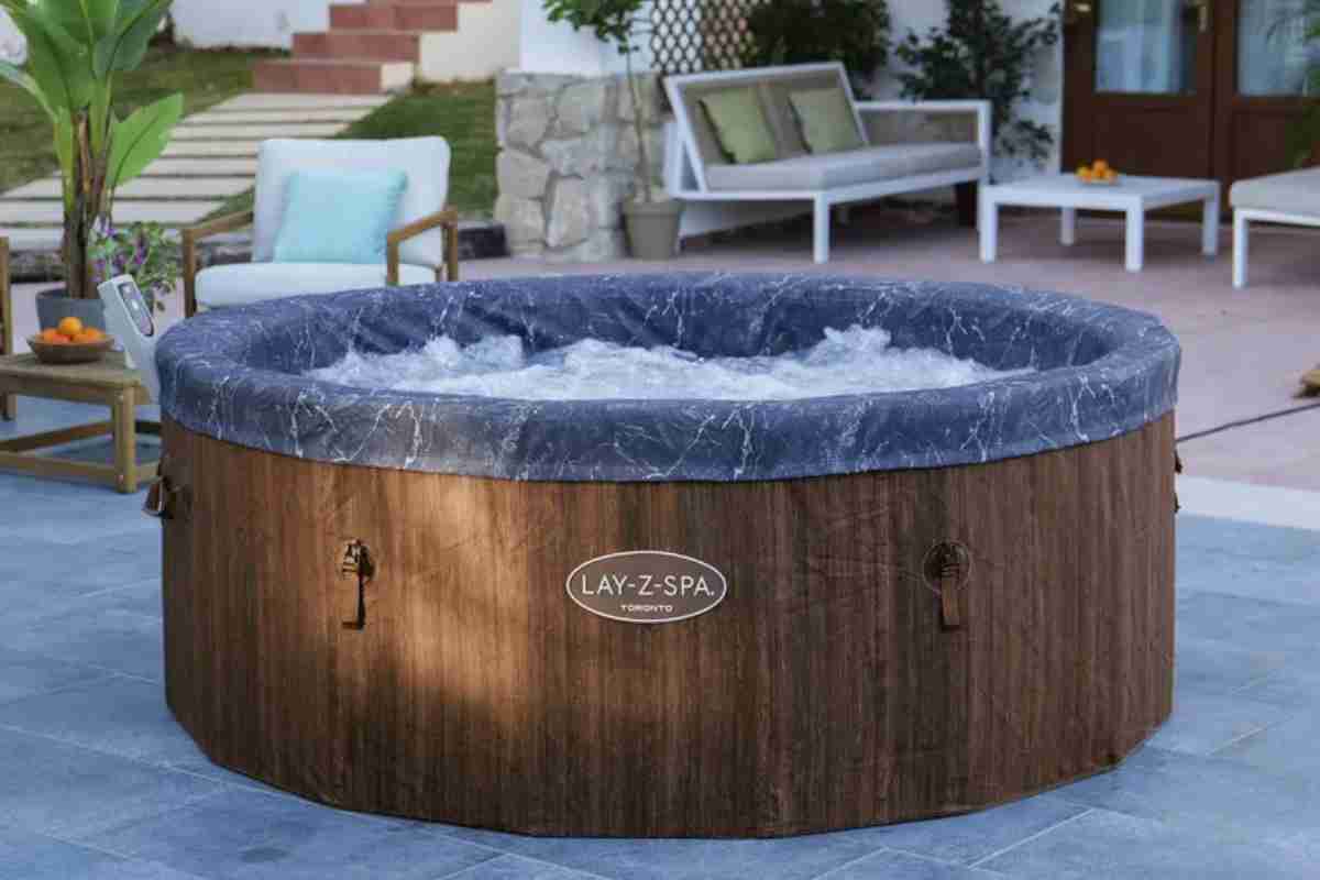 Idromassaggio gonfiabile Lay Z Spa Toronto AirJet Bestway