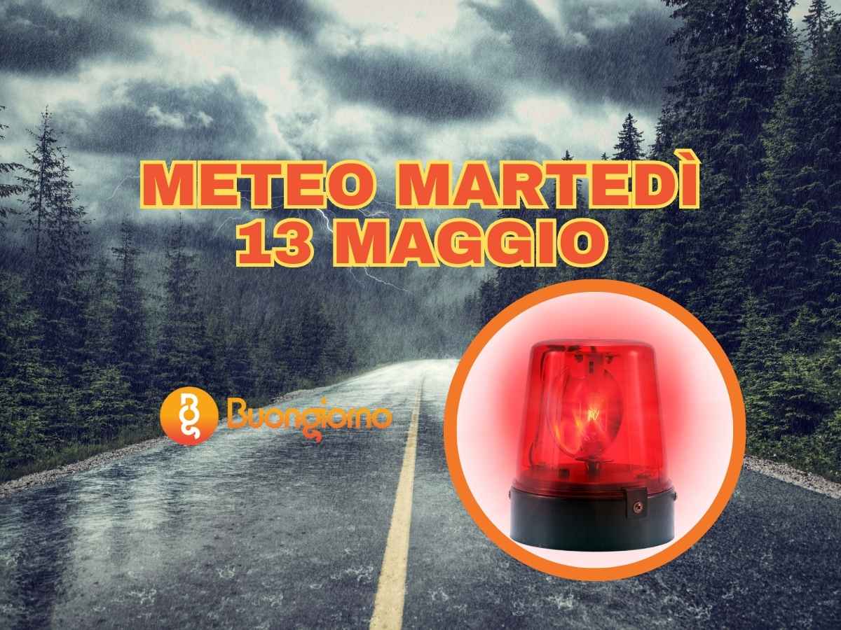 Sullo sfondo il cielo grigio e il maltempo per la strada deserta. In primo piano il meteo di martedì 13 maggio 2025