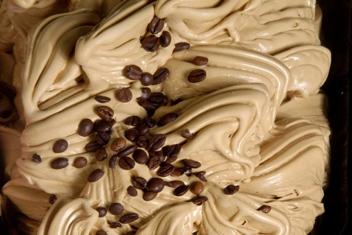 gelato al caffè