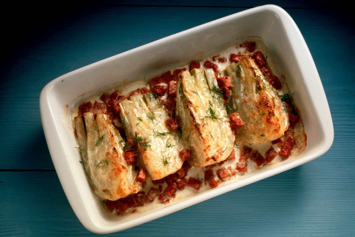 finocchi al forno con pomodori