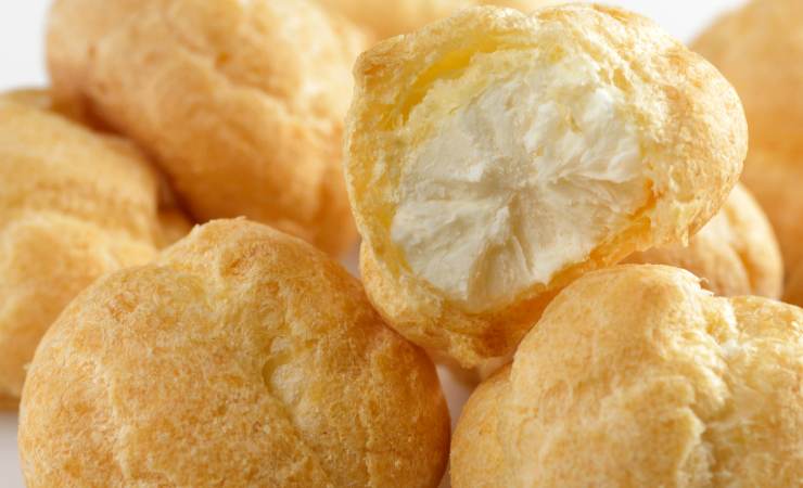 bignè al formaggio