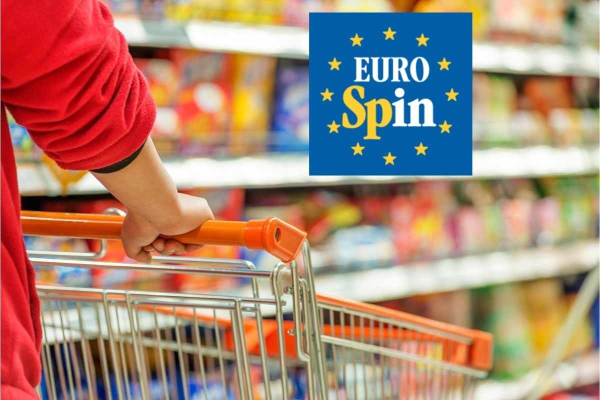 donna al supermercato con il carrello e logo eurospin