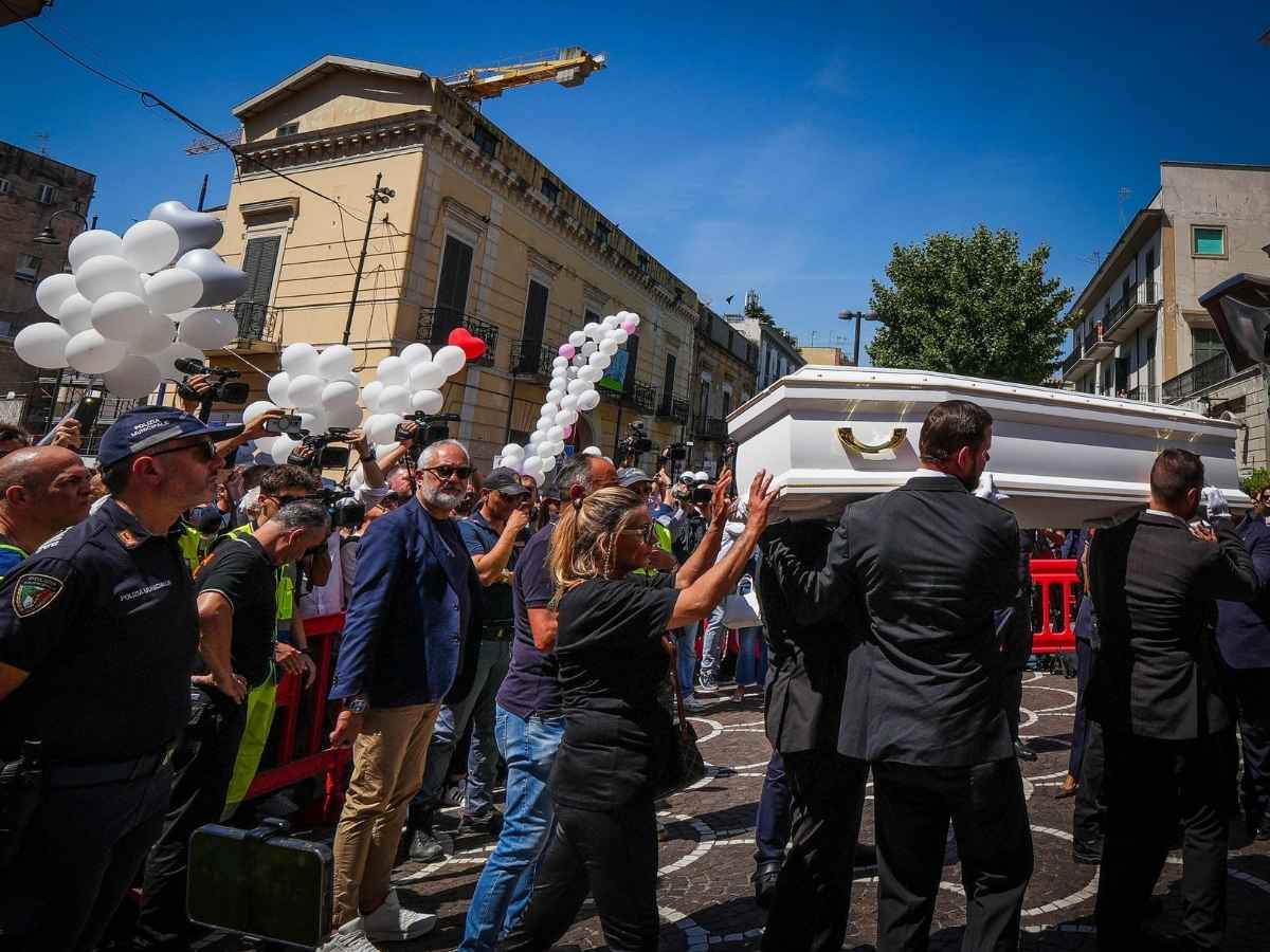 Funerali Martina Carbonaro