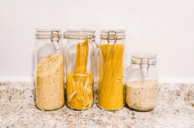 pasta in barattoli di vetro
