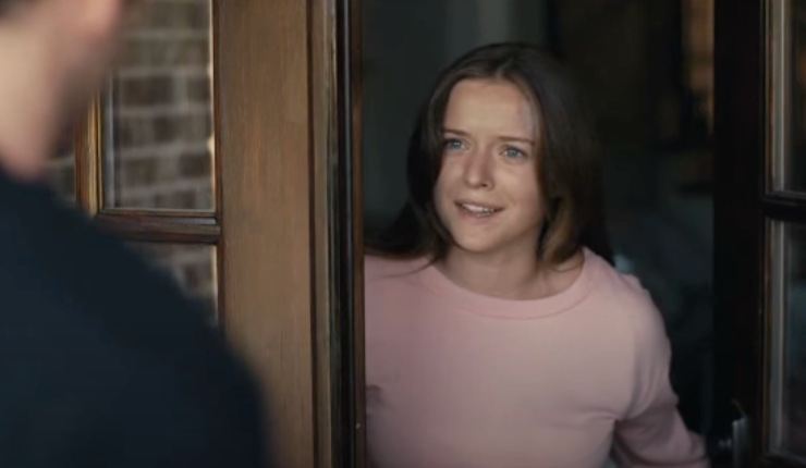 Chloé di Gli occhi blu dell'ossessione che apre la porta