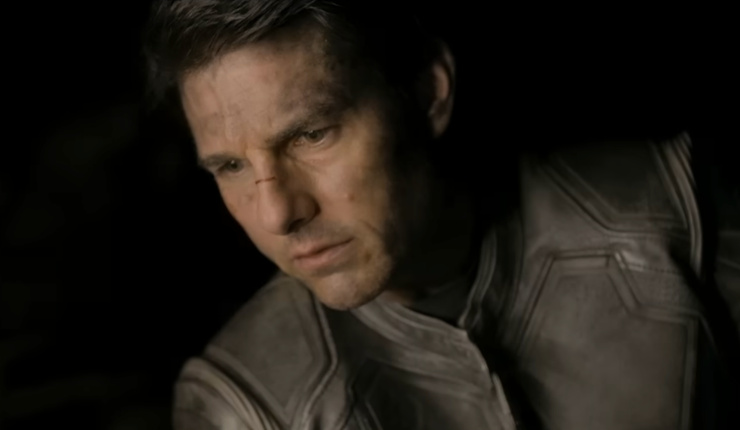 Tom Cruise in Oblivion