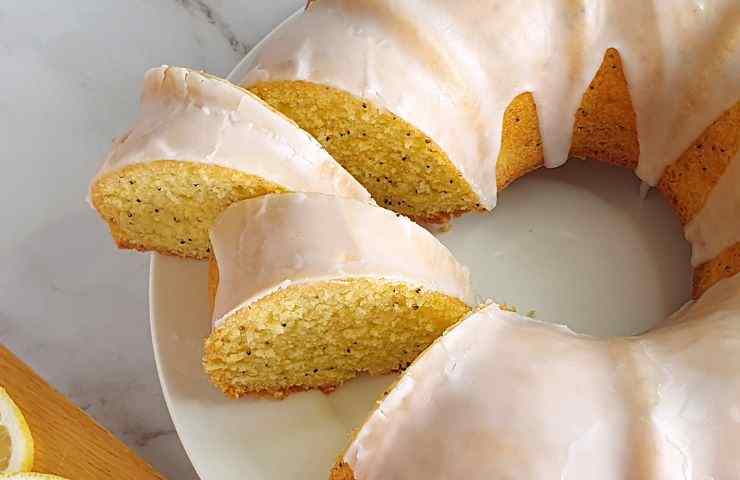 ciambellone con glassa