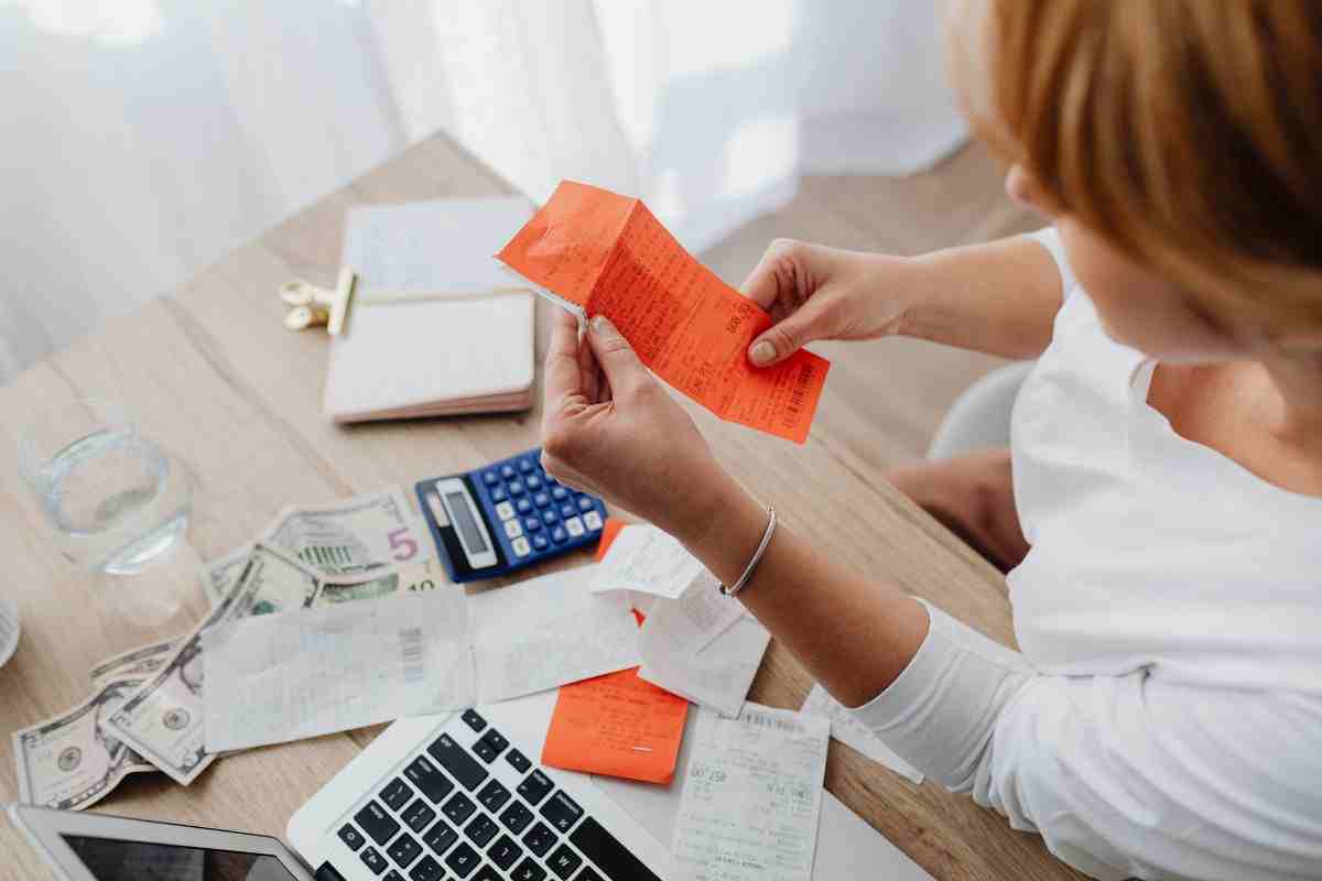 Conservare scontrini e fatture è diventato inutile: l’ultimo aggiornamento del Fisco rivoluziona tutto
