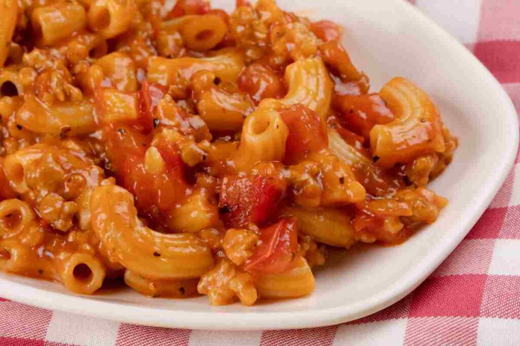 pasta con polpa di pomodoro