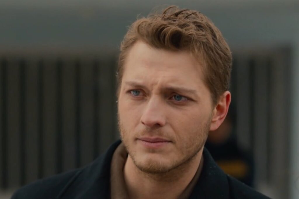 Cihan accigliato de La Notte nel Cuore